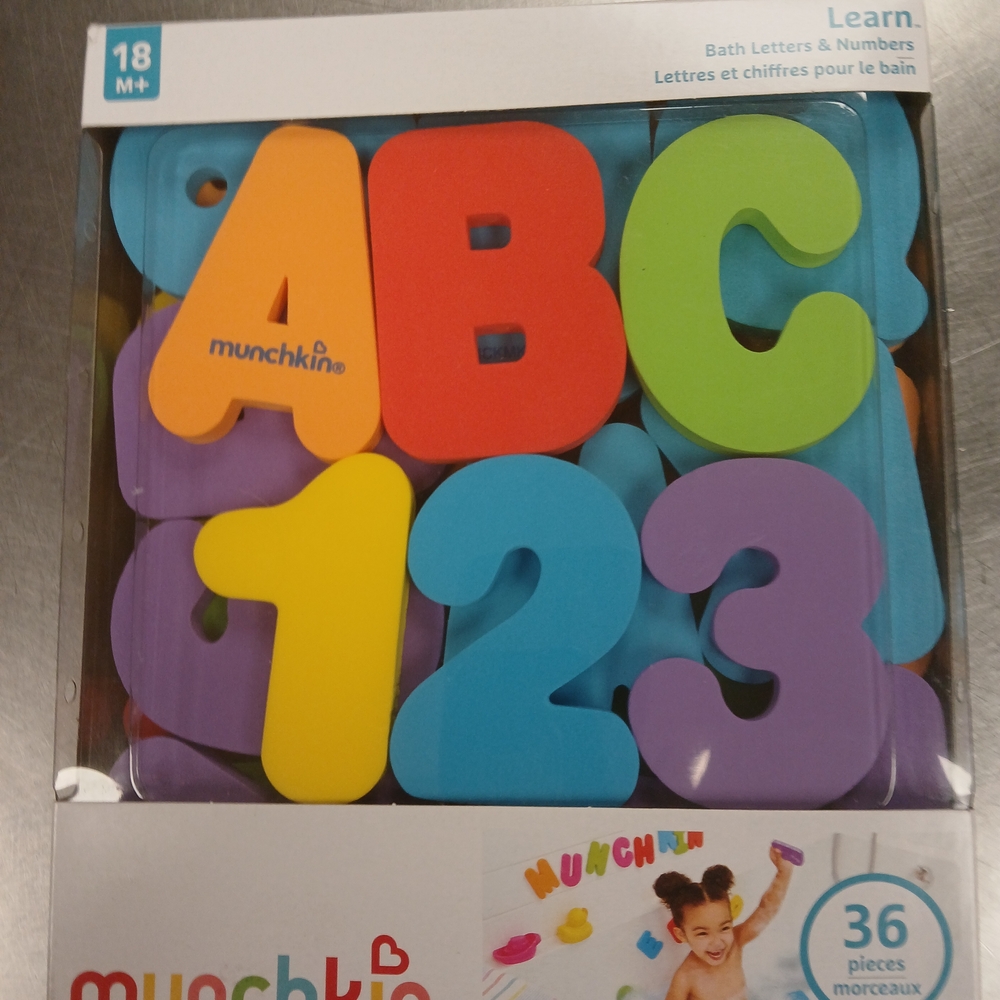 Munchkin Colorful Bath Learning Set - ABC 123
